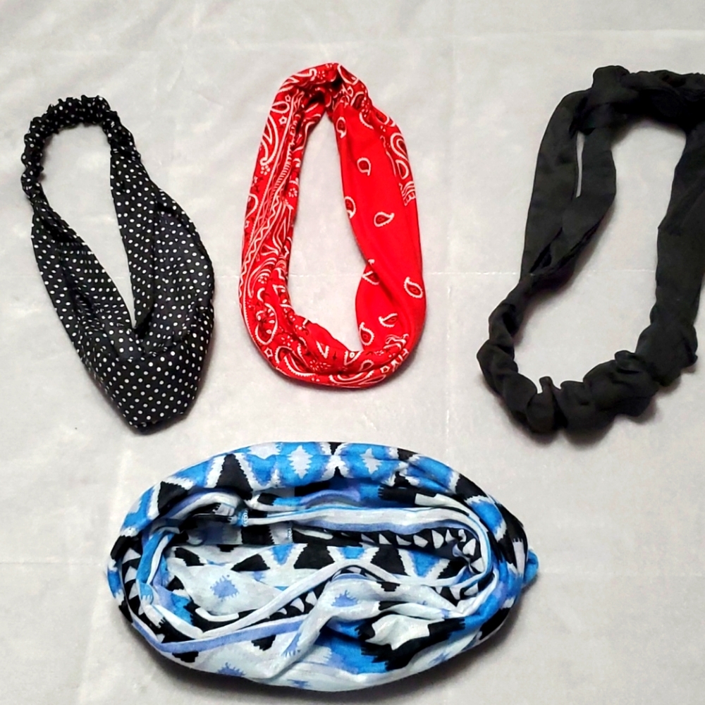 Add to a bundle! 4 cute headbands!